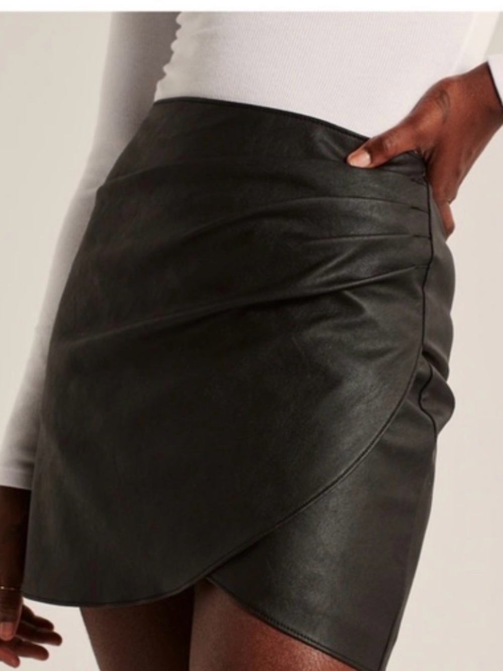 Abercrombie & Fitch Black Faux Leather Wrap Mini Skirt - XXS